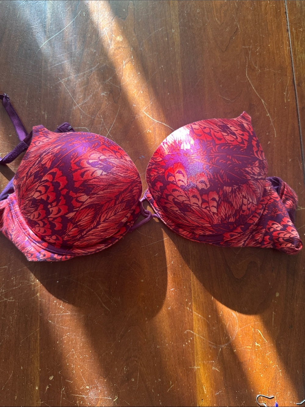 Victoria’s Secret, Miraculous Plunge Bra Patterned Women's Push-Up